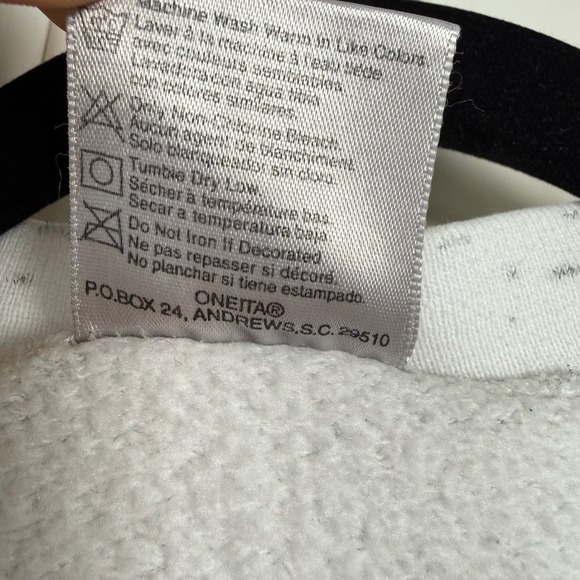 Vintage Nevada Wolf Sweatshirt Mens Small White 90s Nature Graphic Oneita 1990 - Picture 8 of 8